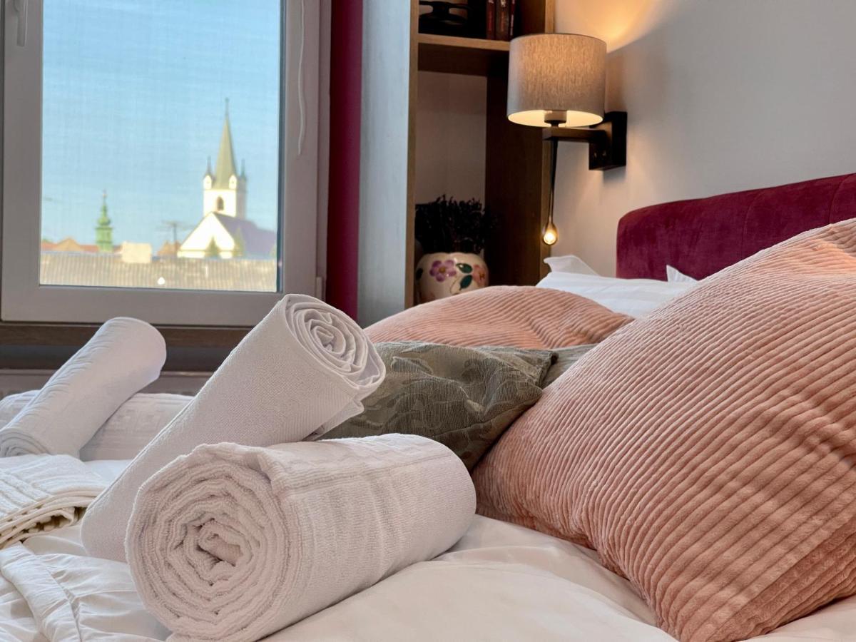 Jeny Boutique Apartment Marosvásárhely Kültér fotó